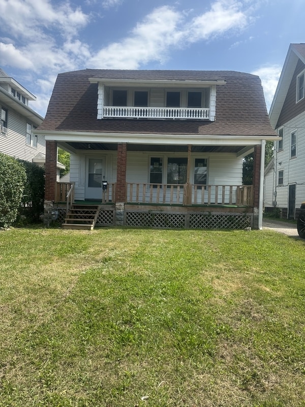 property at 3295 E 135th St
