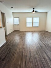 17804 Rye Spring Dr in Elgin, TX - Building Photo - Building Photo