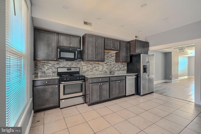 property at 709 N Linwood Ave