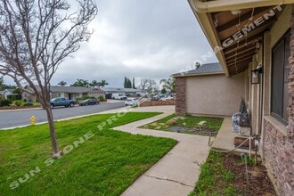 5052 Taft St in Chino, CA - Building Photo - Building Photo