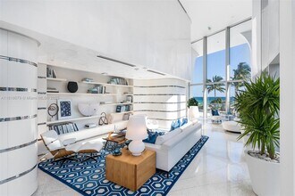 16901 Collins Ave, Unit 902 in Sunny Isles Beach, FL - Building Photo - Building Photo