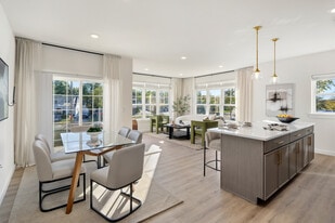 Greenwich House in West Caldwell, NJ - Building Photo