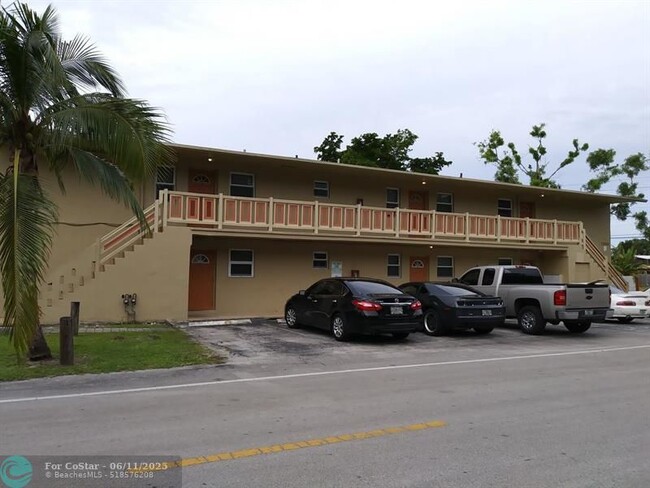 1500 SW 5th Pl in Fort Lauderdale, FL - Building Photo - Building Photo