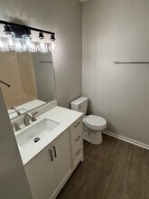 1100 Crescent Dr, Unit 10 in Reidsville, NC - Building Photo - Building Photo