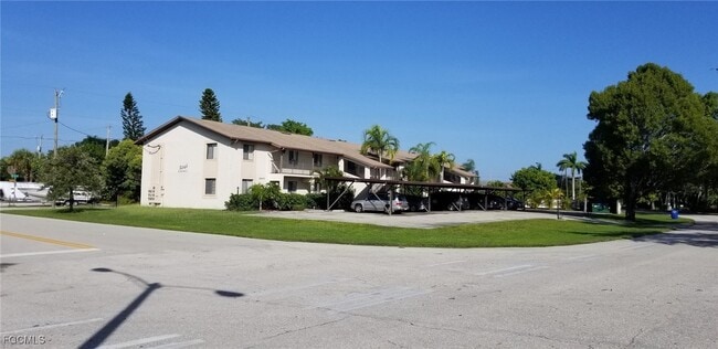 1640 Orchid Blvd in Cape Coral, FL - Building Photo - Building Photo