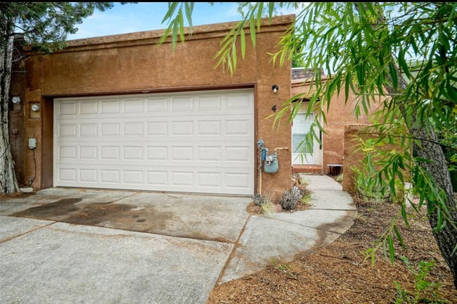 property at 4 Village Pl