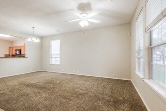 23611 Twisting Falls Dr in Spring, TX - Building Photo - Building Photo