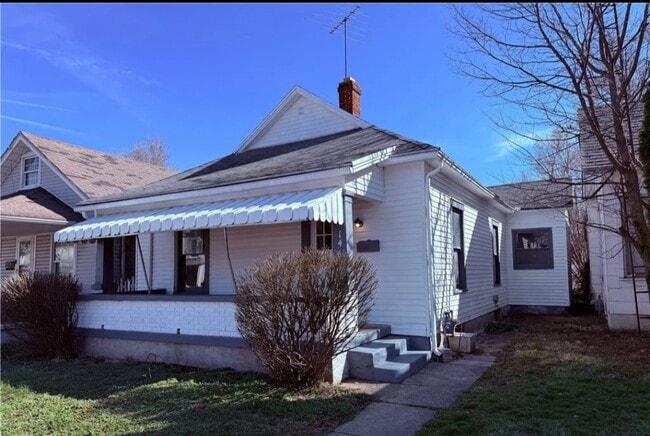 property at 146 S Irwin St