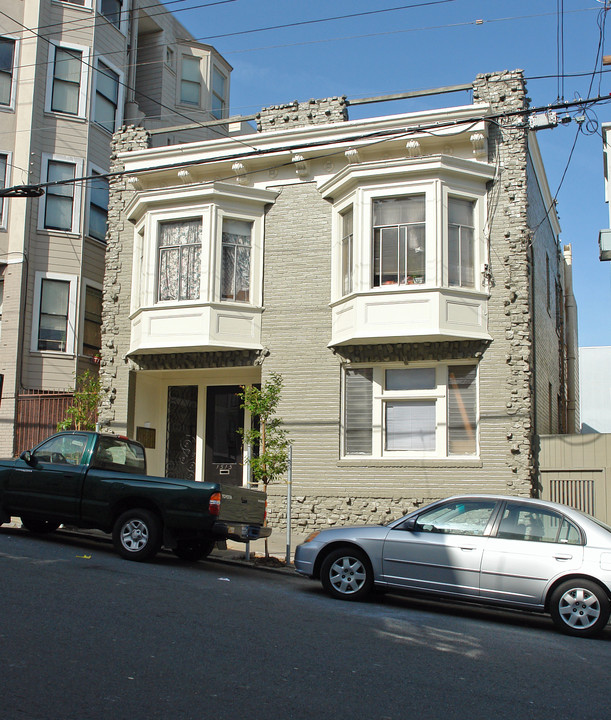 1515 Leavenworth St in San Francisco, CA - Building Photo