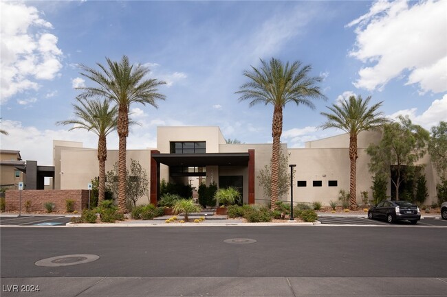 11327 Gravitation Dr in Las Vegas, NV - Foto de edificio - Building Photo