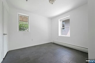 244 White St in Englewood, NJ - Building Photo - Building Photo