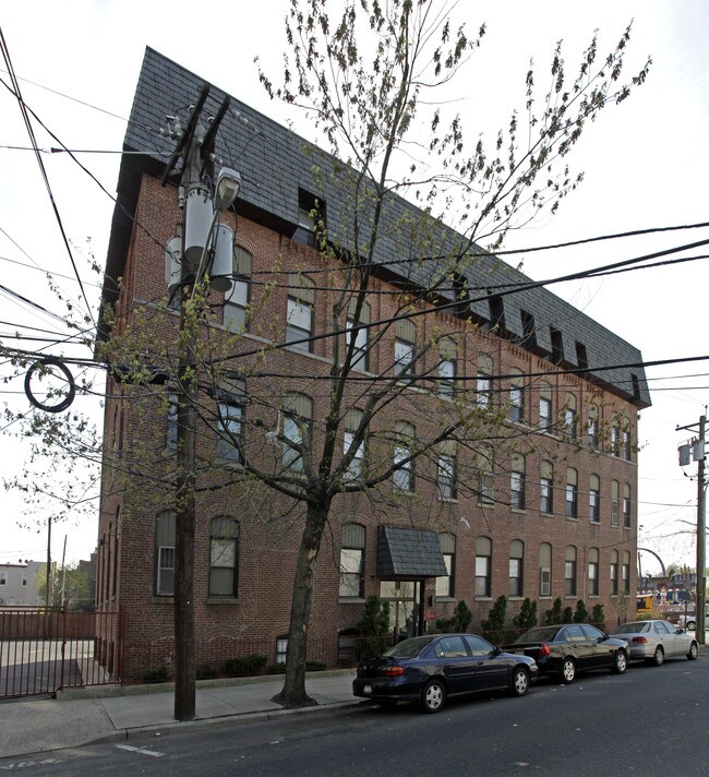 200 Central Ave in Jersey City, NJ - Building Photo - Building Photo