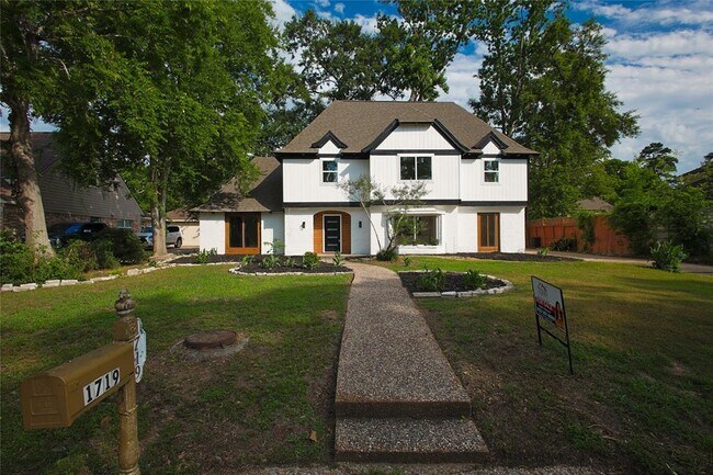 1719 Wagon Gap Trail in Houston, TX - Building Photo - Building Photo