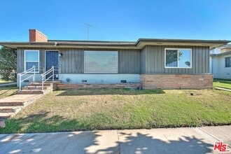 5253 W Slauson Ave in Los Angeles, CA - Building Photo - Building Photo