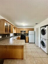 2473 NW 18th Terrace-Unit -2473 in Miami, FL - Building Photo - Building Photo