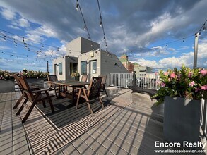 1 Everett St, Unit 201 in Boston, MA - Building Photo - Building Photo