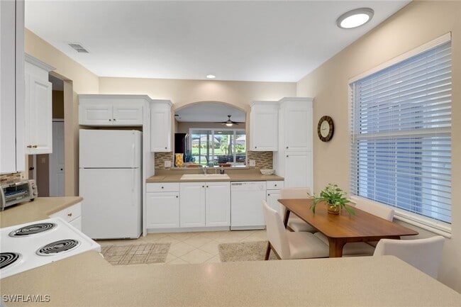 property at 5959 Sand Wedge Ln