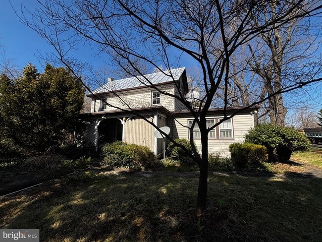 property at 8122 John Mosby Hwy