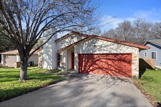 3334 Clarksburg Dr in Austin, TX - Building Photo - Building Photo