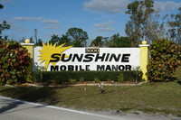 Sunshine Mobile Manor in Stuart, FL - Foto de edificio - Building Photo