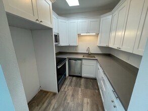 3459 23rd Ave W in Seattle, WA - Building Photo - Building Photo