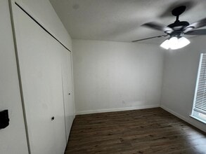 7505 Whitewood Dr in Fort Worth, TX - Foto de edificio - Building Photo