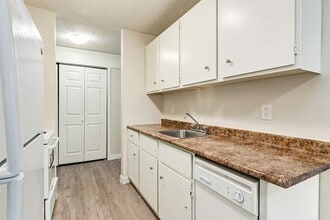 Glenwood Village in Lloydminster, AB - Building Photo - Building Photo