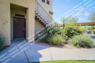 11375 E Sahuaro Dr in Scottsdale, AZ - Building Photo - Building Photo