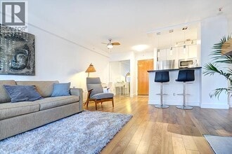 939 Homer St in Vancouver, BC - Building Photo - Building Photo