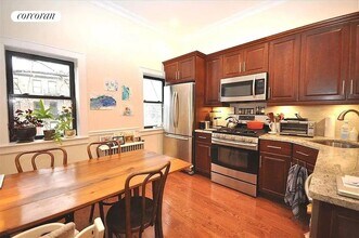 217 Union St in Brooklyn, NY - Building Photo - Building Photo
