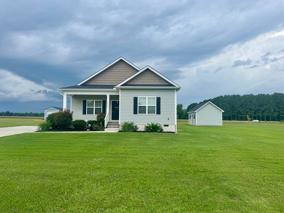 1117 Turlington Rd in Dunn, NC - Building Photo