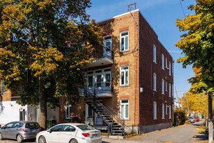 537 Strathmore Rue in Verdun, QC - Building Photo