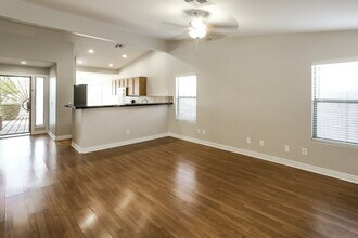 2709 N 107th Dr in Avondale, AZ - Building Photo - Building Photo