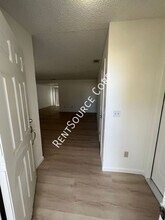 841 Chateau Way in Barstow, CA - Building Photo - Building Photo