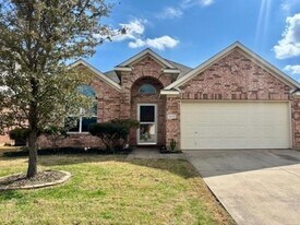 5212 Westheimer Rd in Fort Worth, TX - Building Photo