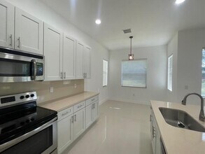 2955 Bellarosa Circle in Royal Palm Beach, FL - Building Photo - Building Photo