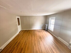 236 E Hector St in Conshohocken, PA - Building Photo - Building Photo