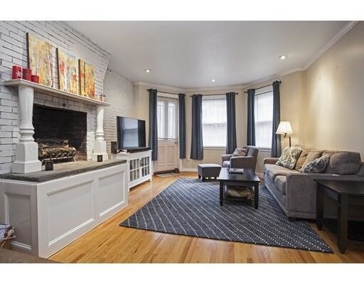 396 Marlborough St in Boston, MA - Building Photo