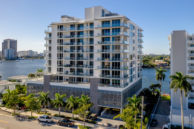 Adagio in Fort Lauderdale, FL - Building Photo - Building Photo