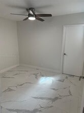 8183 NW 8th Pl in Plantation, FL - Building Photo - Building Photo