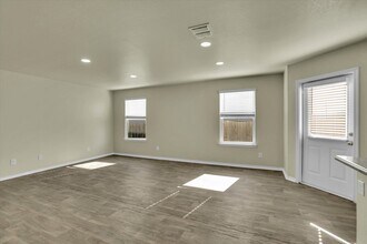 7639 Hercules Point in San Antonio, TX - Building Photo - Building Photo