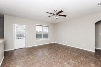 213 Kennedy Dr in Crowley, TX - Building Photo - Building Photo