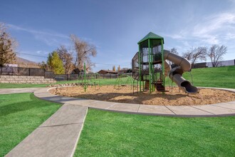 Madison Towns on 40th in South Ogden, UT - Building Photo - Building Photo