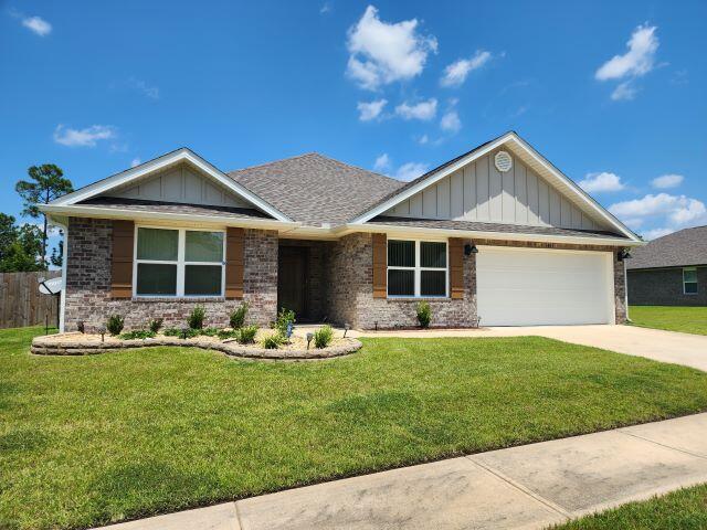 3083 Brandon Dunes Ln in Laurel Hill, FL - Building Photo