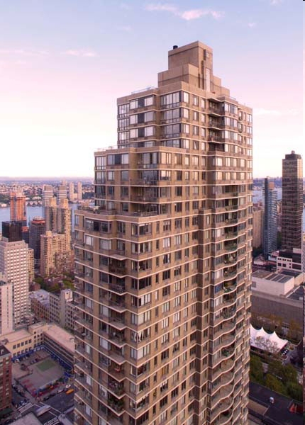 South Park Tower in New York, NY - Building Photo