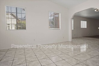 1696 Shooting Star Ct in San Diego, CA - Building Photo - Building Photo
