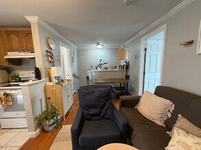 122 D St in Boston, MA - Building Photo - Building Photo