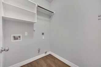 22642 Rosebush Hl Rd in Tomball, TX - Building Photo - Building Photo