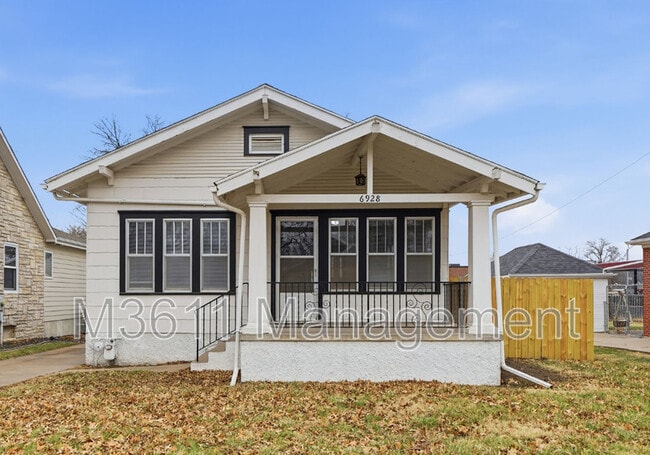 property at 6928 Ballard Ave