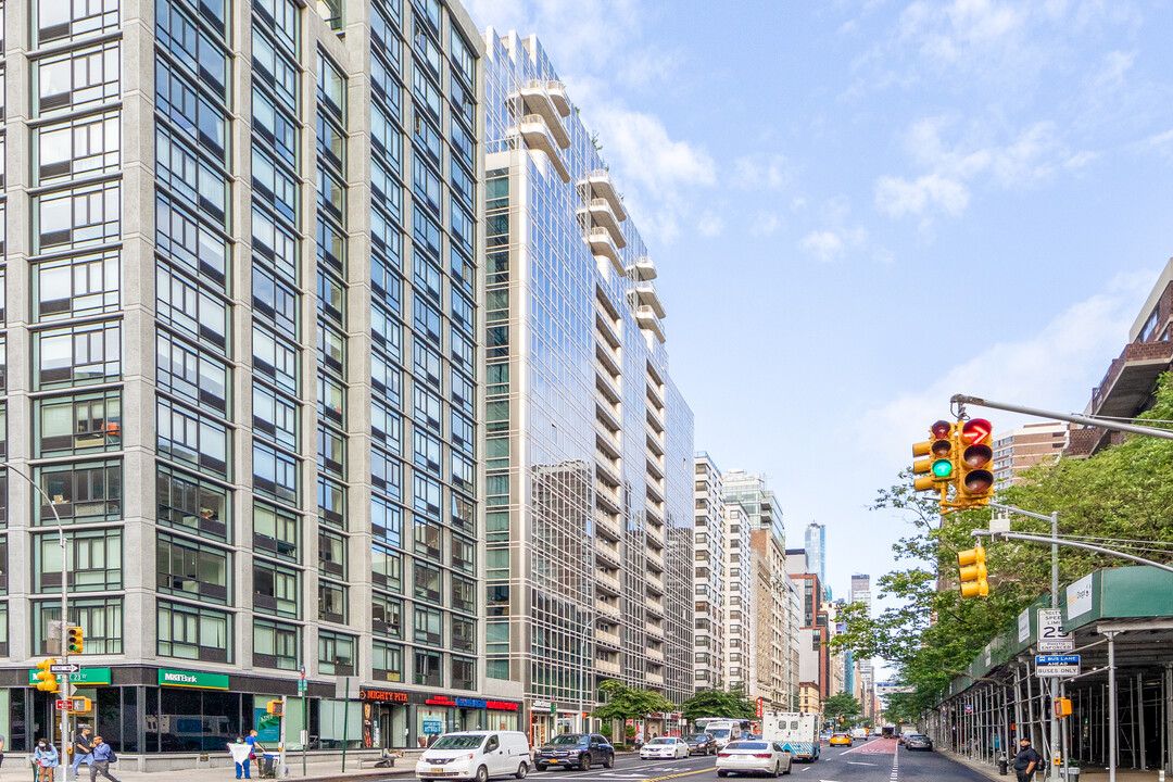 Gramercy by Starck in New York, NY - Foto de edificio